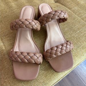 Women’s Cushionaire Onyx braided heel sandal